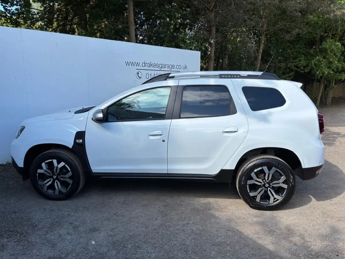 2022-dacia-duster-13-tce-prestige-150bhp-edc-big-4