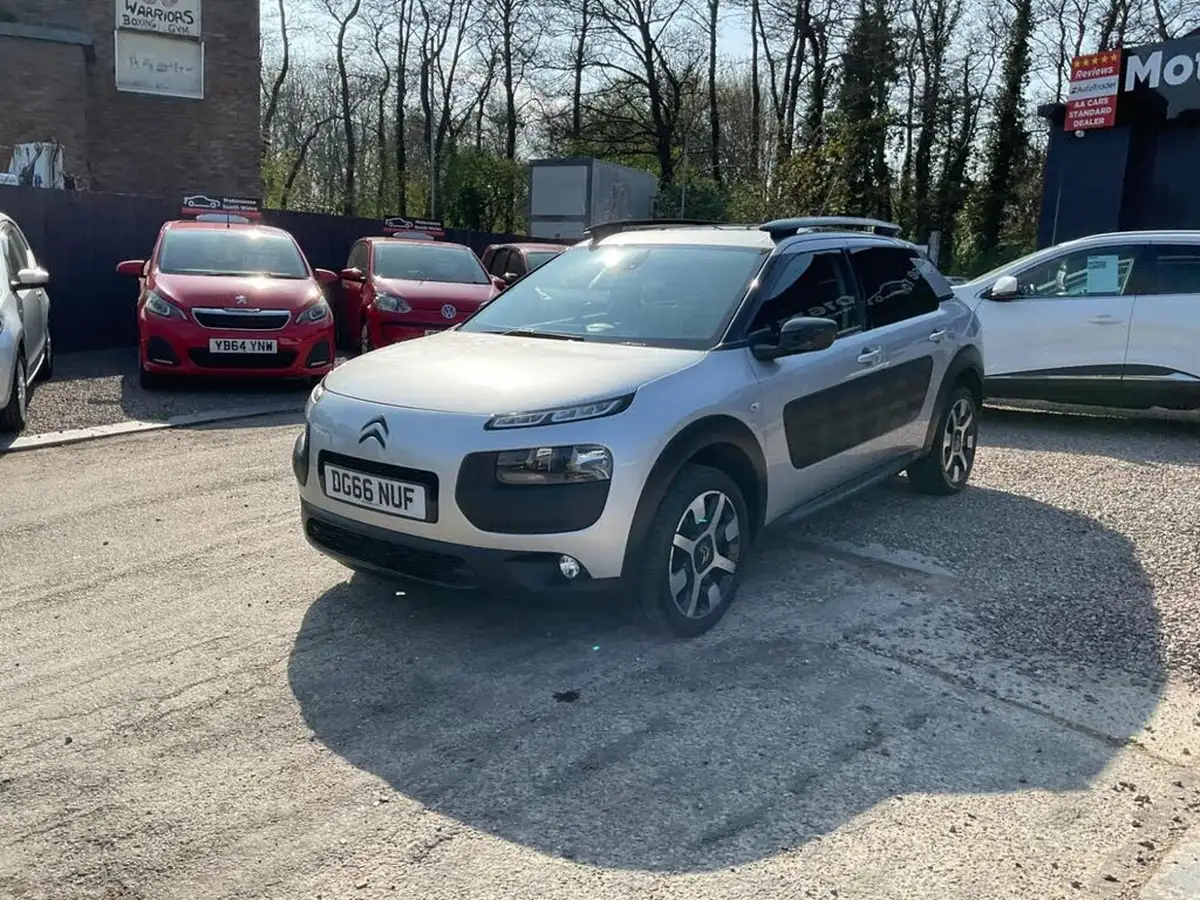 2016-citroen-c4-cactus-16bluehdi-flair-edition-big-41