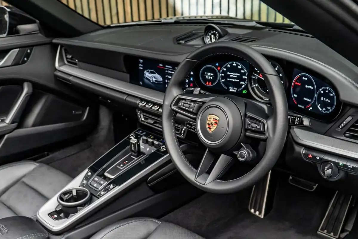 2022-porsche-911-30-carrera-s-cabriolet-pdk-big-23