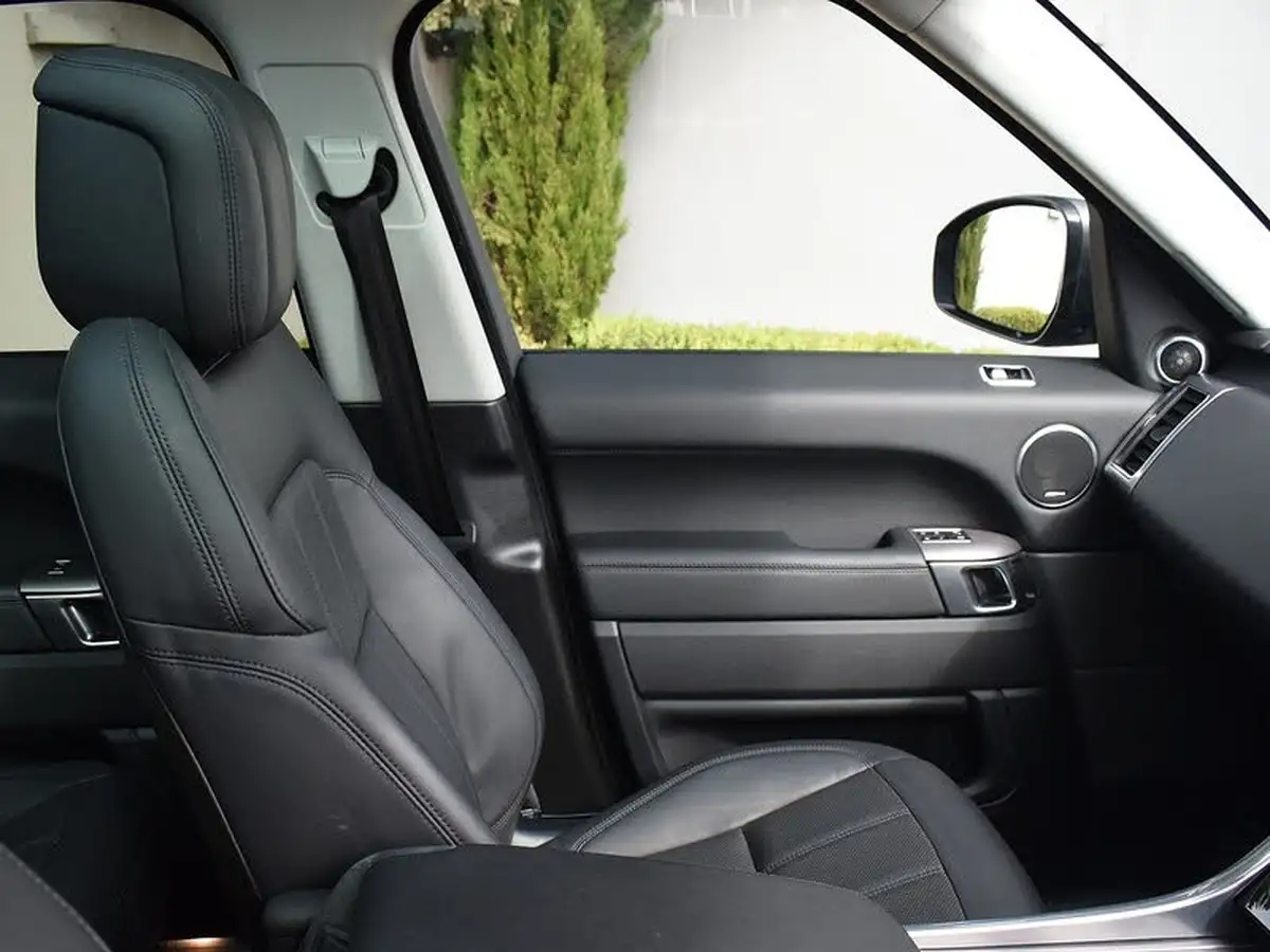 2019-land-rover-range-rover-sport-30-sdv6-hse-big-17