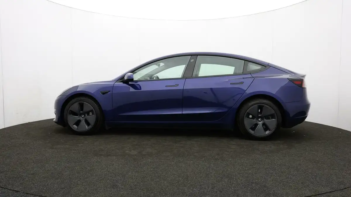2021-tesla-model-3-e-long-range-awd-big-71