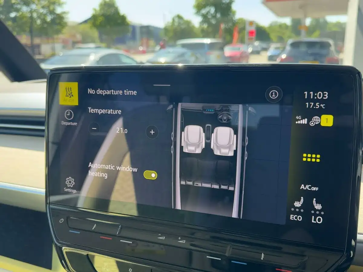 2023-volkswagen-idbuzz-e-style-standard-big-58