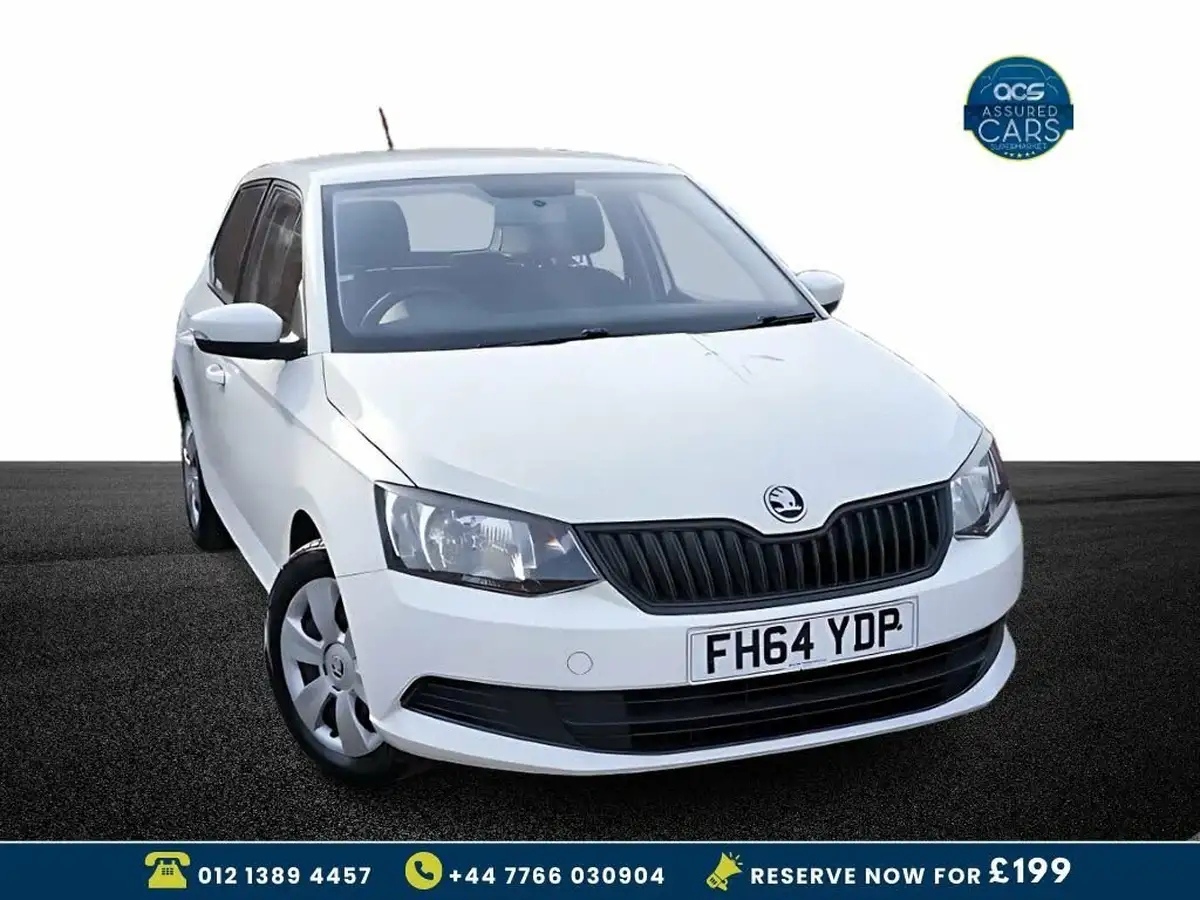 2015-skoda-fabia-10-s-hatchback-big-0