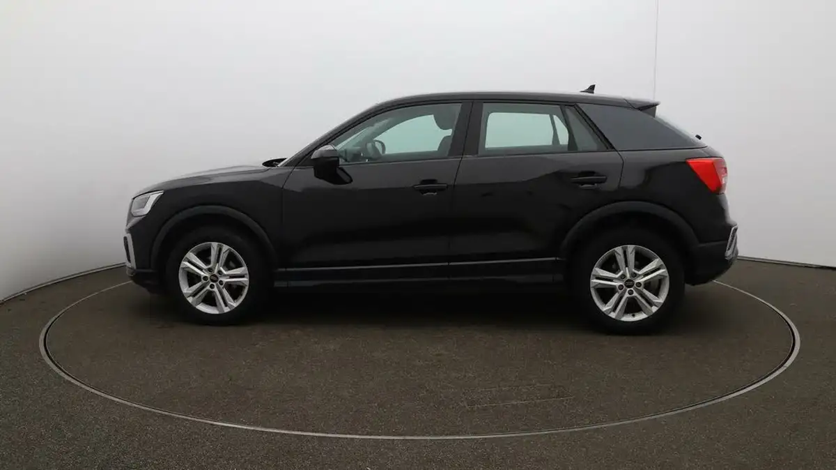 2022-audi-q2-10-30-tfsi-sport-big-60