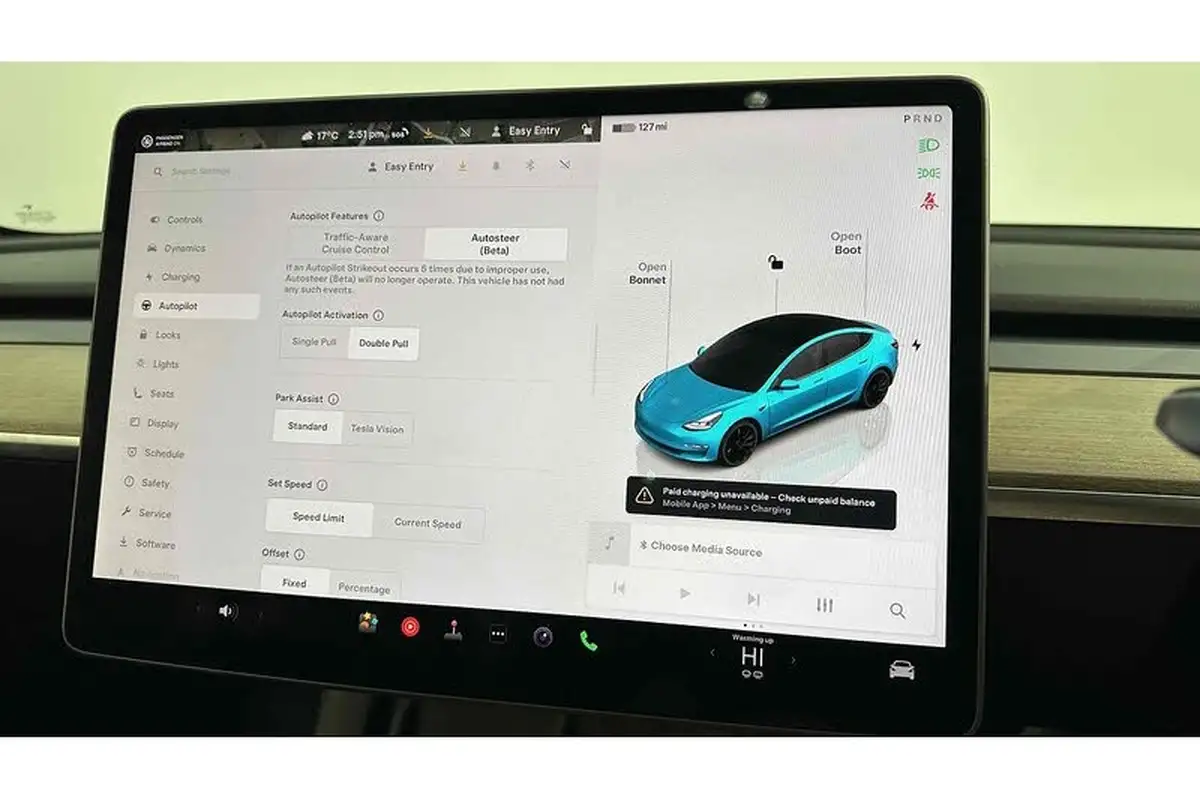 2022-tesla-model-3-e-performance-big-44