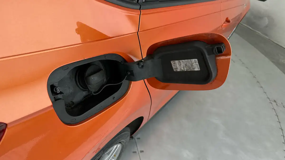 2019-volkswagen-polo-10-tsi-r-line-115ps-big-27