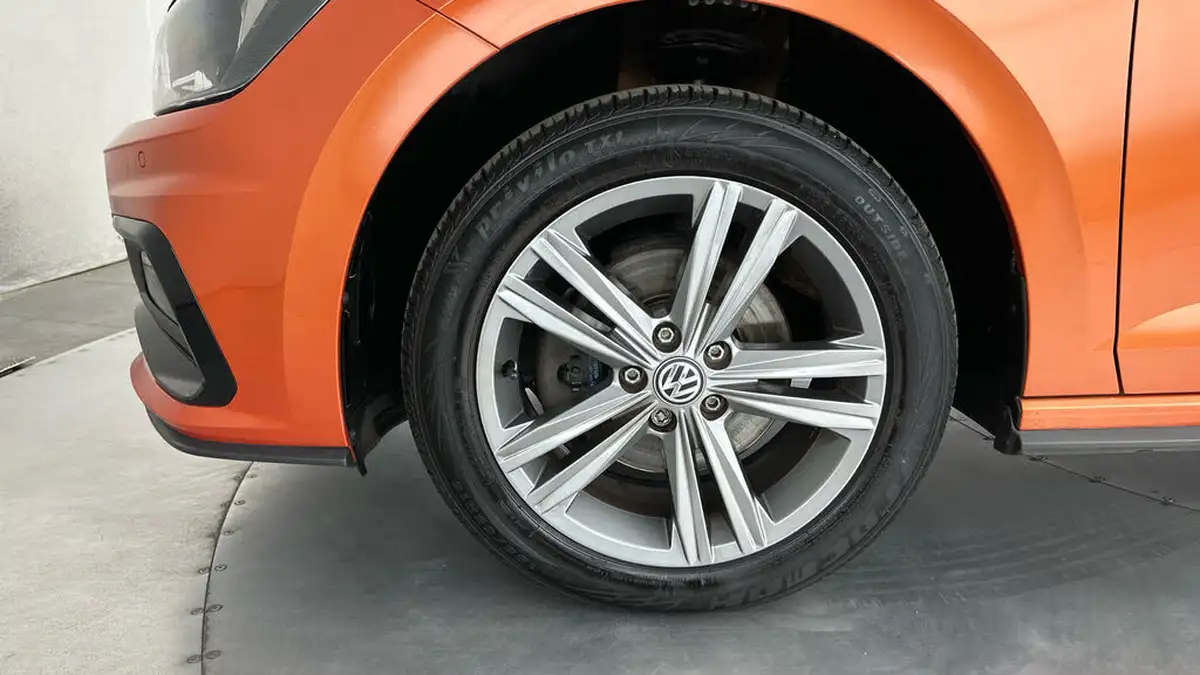 2019-volkswagen-polo-10-tsi-r-line-115ps-big-23