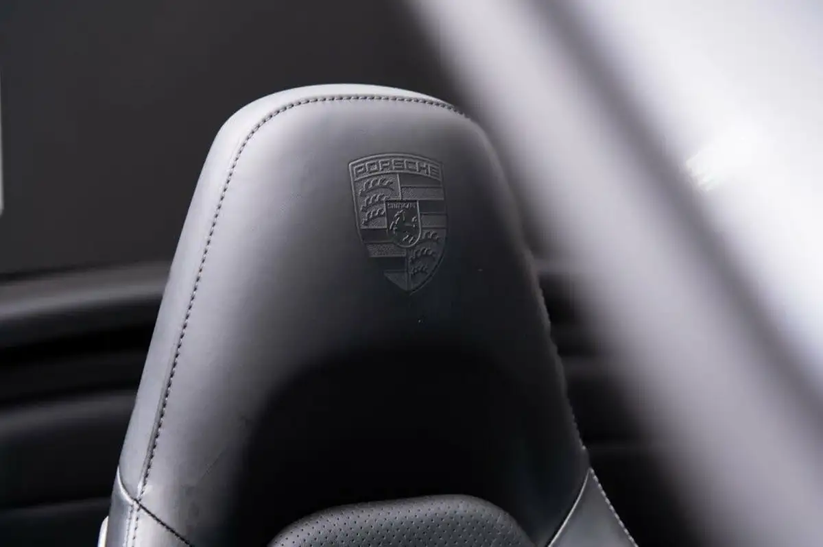 2016-porsche-911-30-carrera-s-cabriolet-pdk-big-54