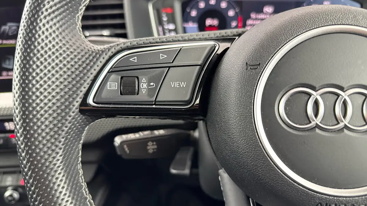 2023-audi-a1-10-30-tfsi-s-line-tronic-big-19