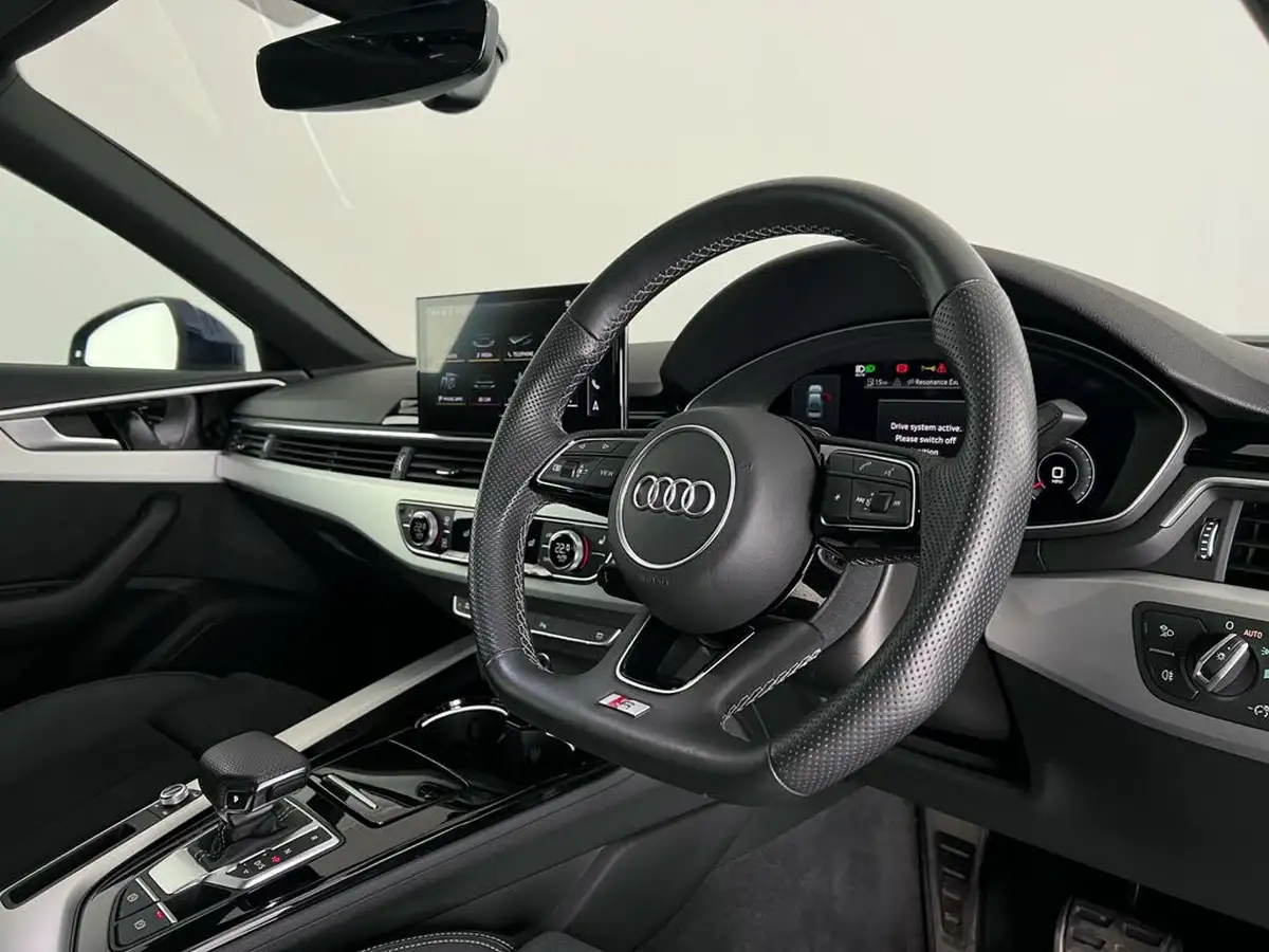 2022-audi-a4-20-35-tfsi-s-line-tronic-big-14