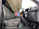 2021-renault-trafic-20dci-sl28-energy-120-sport-non-nav-small-31