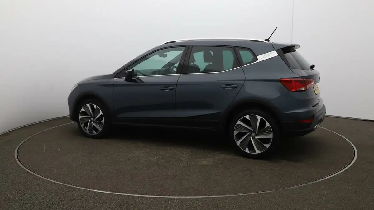 2022-seat-arona-10-tsi-fr-sport-big-47