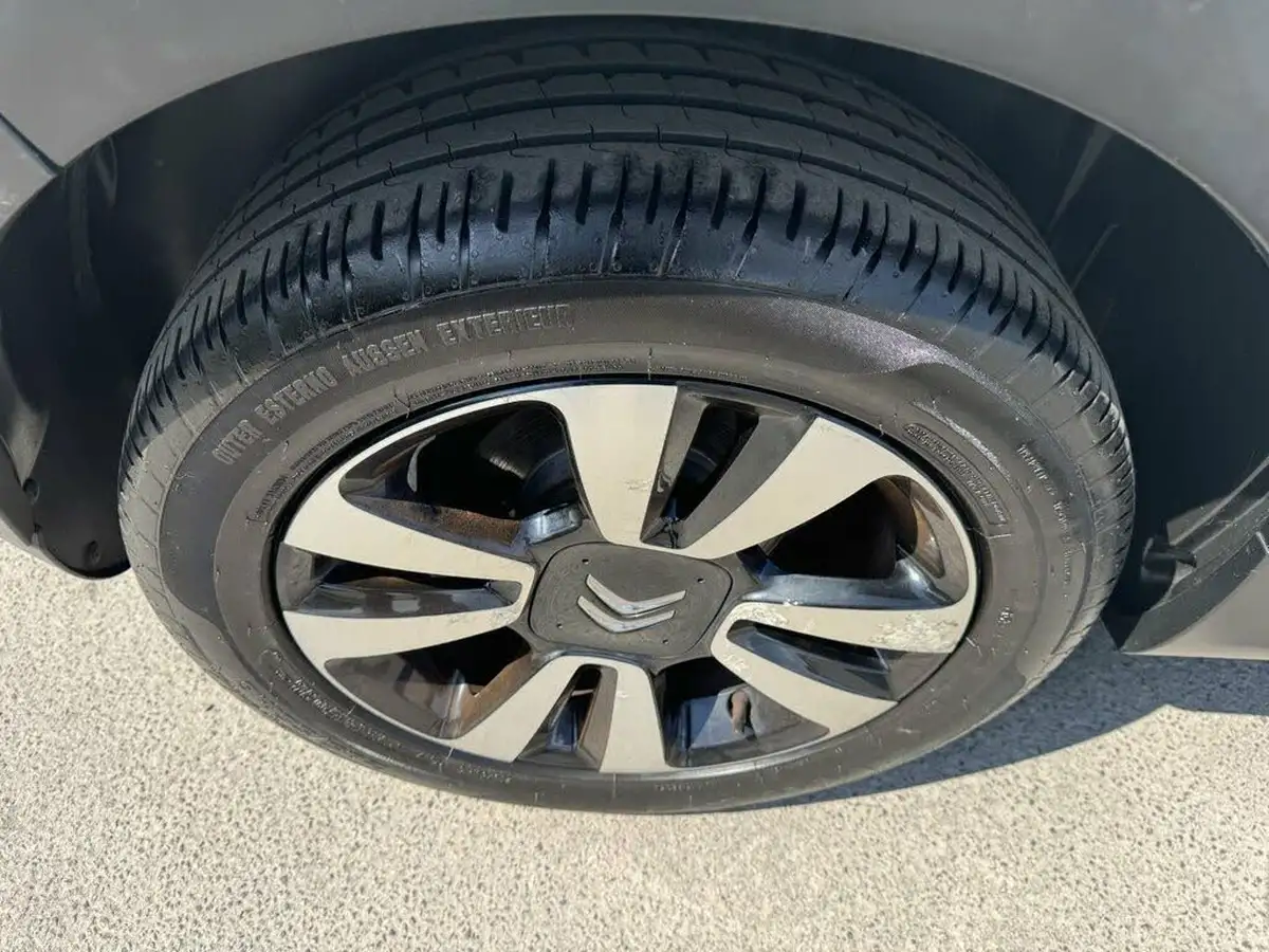 2017-citroen-c3-16bluehdi-flair-big-36