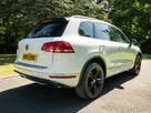 2017-volkswagen-touareg-30tdi-r-line-plus-262ps-ss-2967cc-small-28