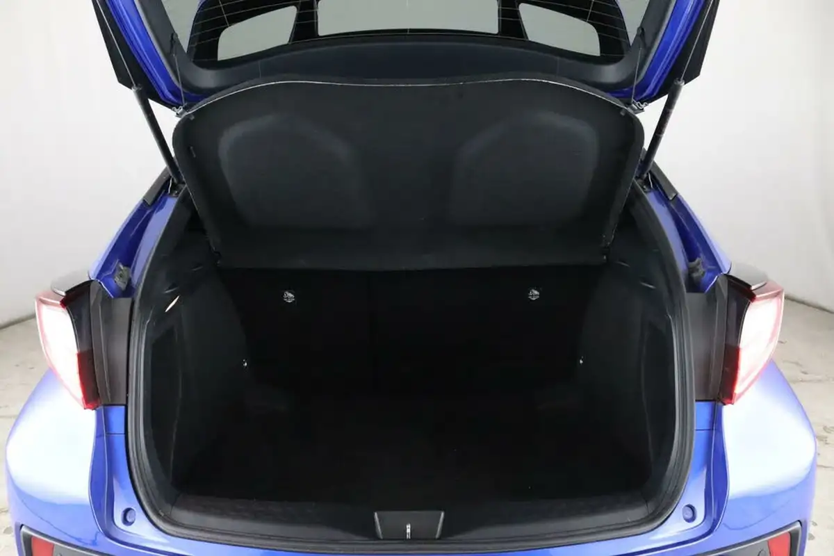2021-toyota-c-hr-18-vvt-i-design-big-11