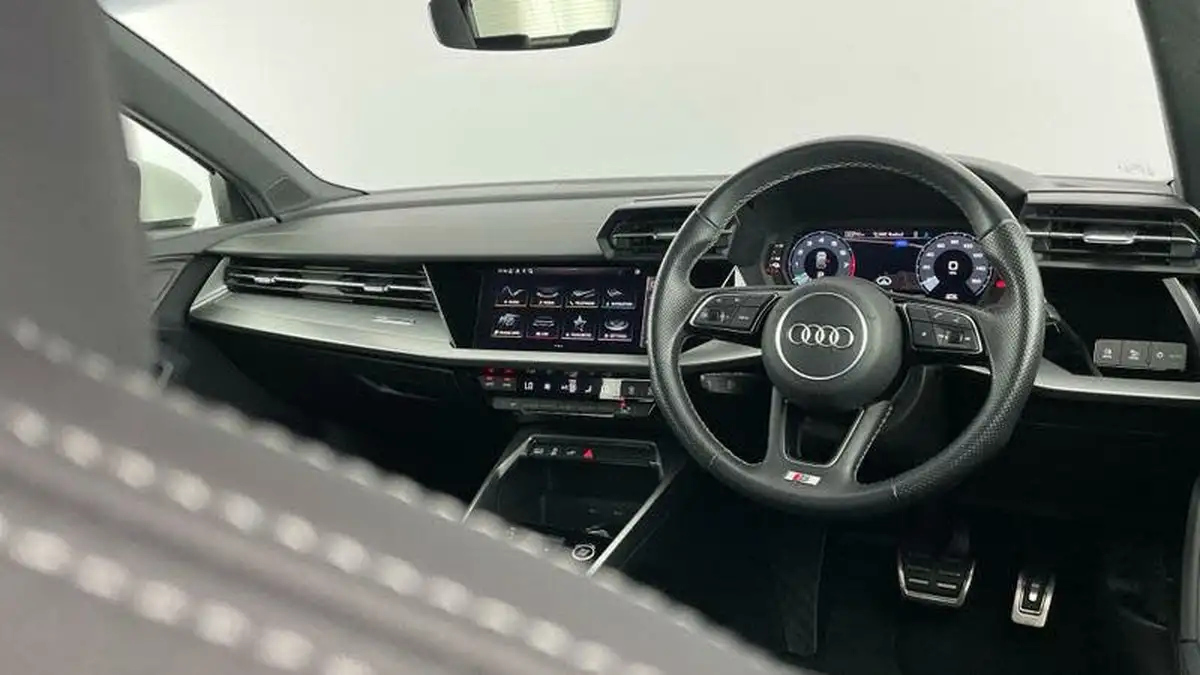 2021-audi-a3-14-40-tfsi-e-s-line-big-26