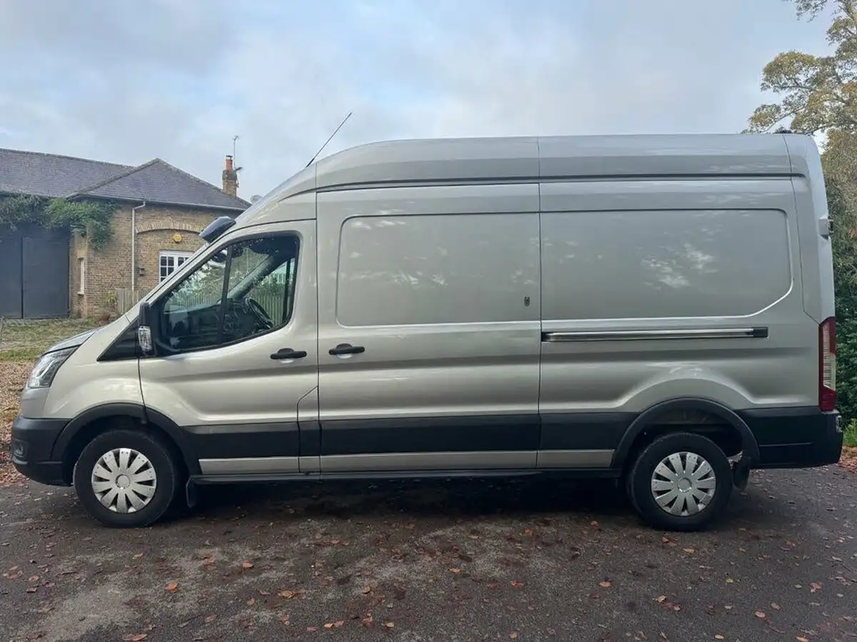 2019-ford-transit-20tdci-350-l2h2-trend-130pseu6dt-panel-van-big-6