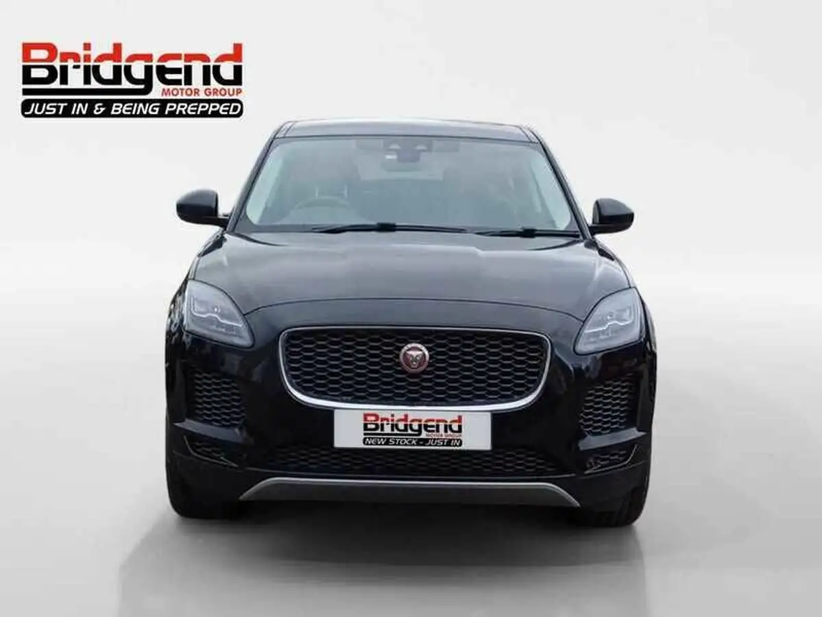 2019-jaguar-e-pace-20-i4d-s-big-1
