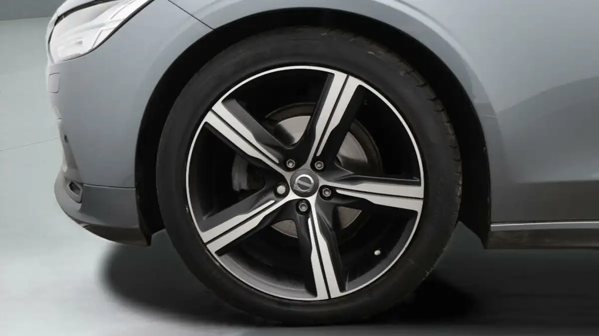 2020-volvo-s90-20-t4-r-design-plus-big-18