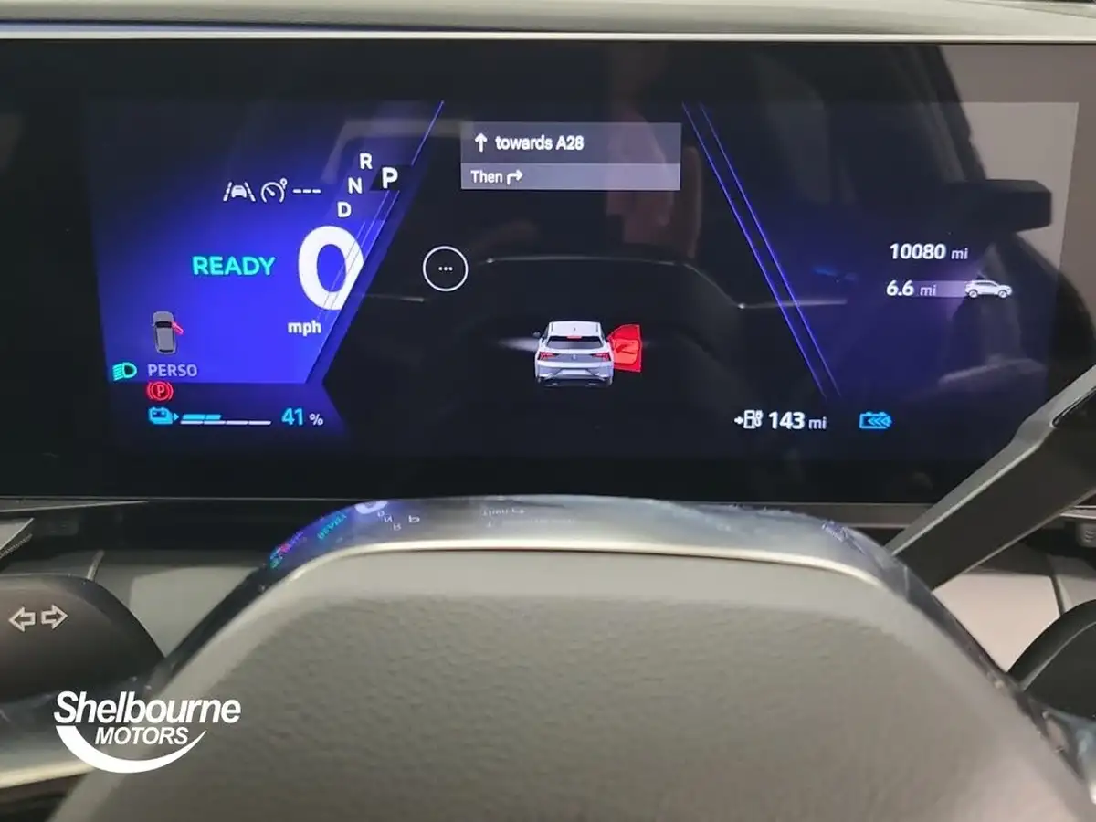2024-renault-scenic-e-tech-e-esprit-alpine-big-17