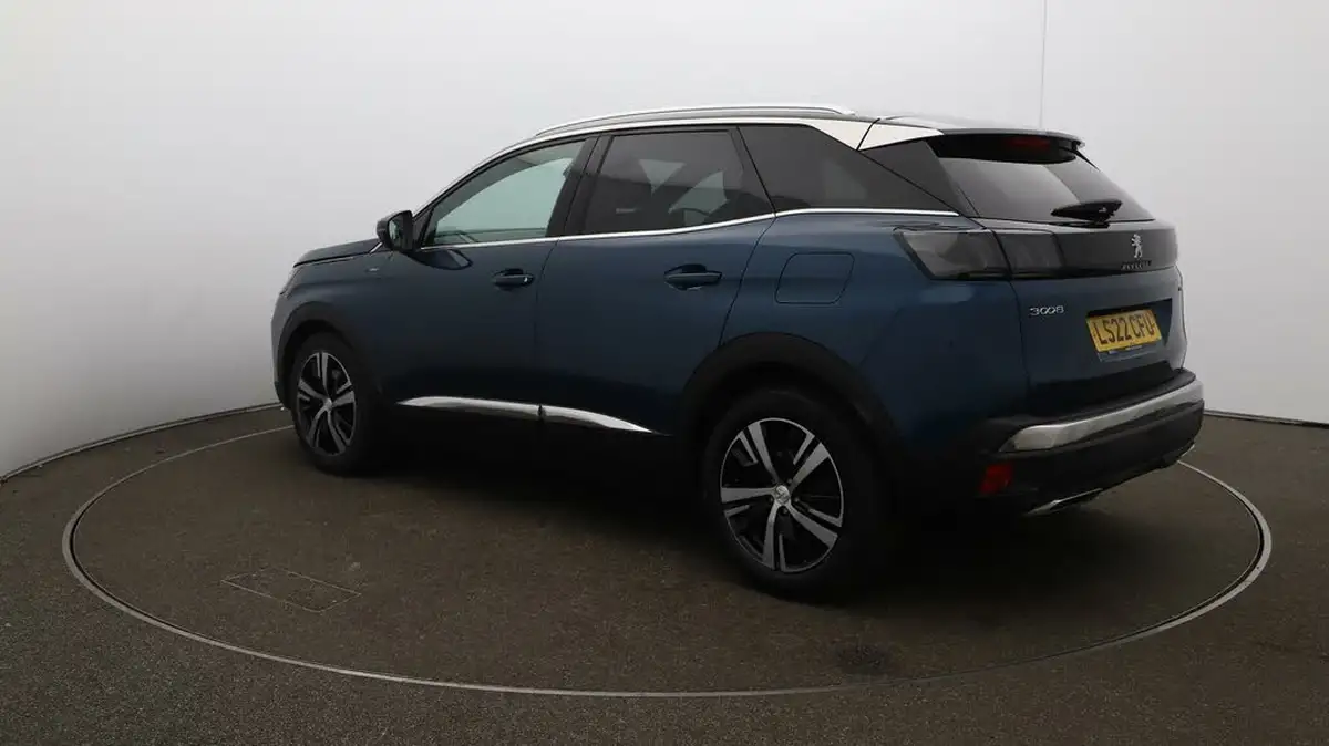 2022-peugeot-3008-suv-16-puretech-gt-225bhp-hybrid-e-eat8-big-62