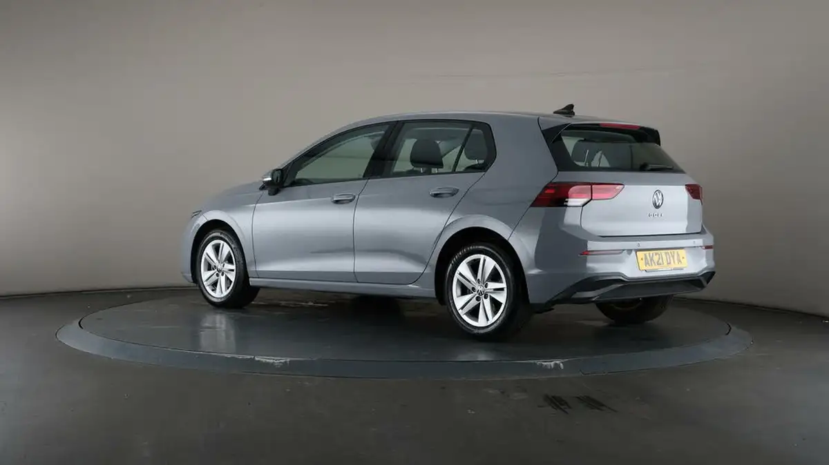 2021-volkswagen-golf-15-tsi-life-150ps-hatchback-big-72