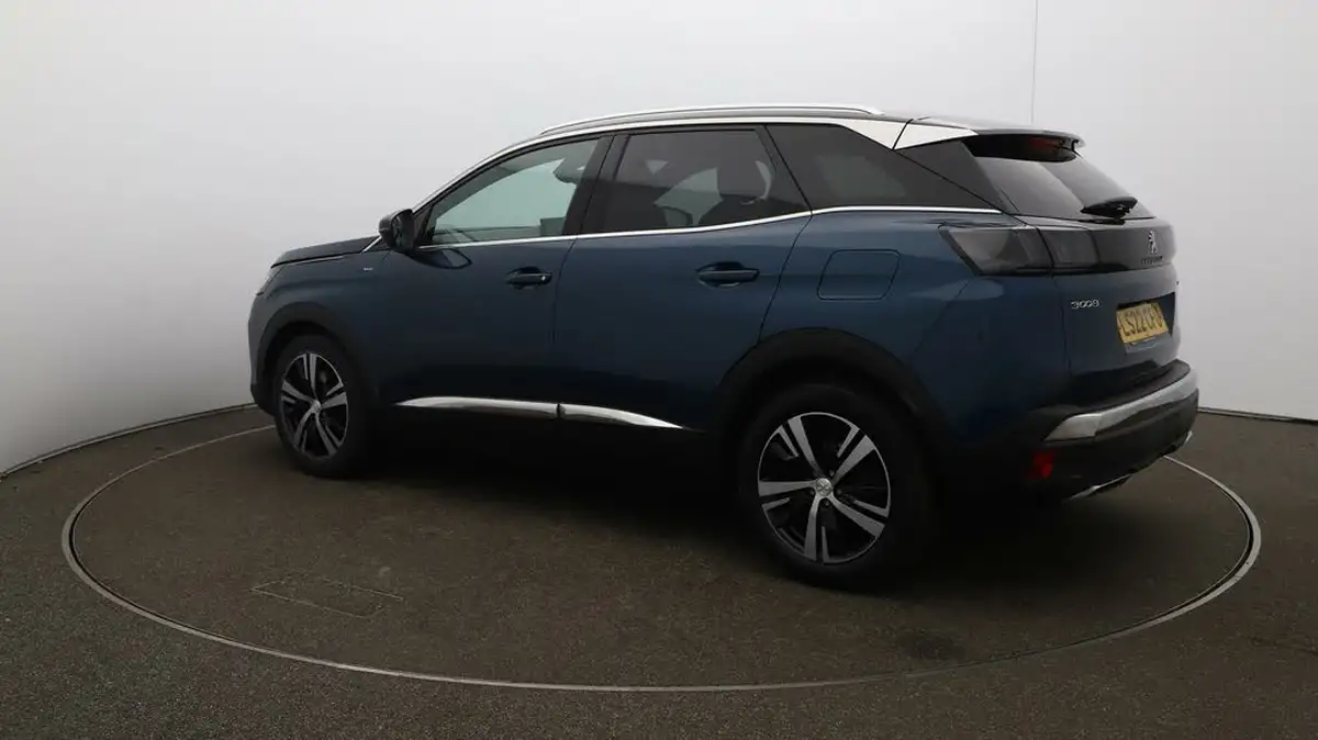 2022-peugeot-3008-suv-16-puretech-gt-225bhp-hybrid-e-eat8-big-34