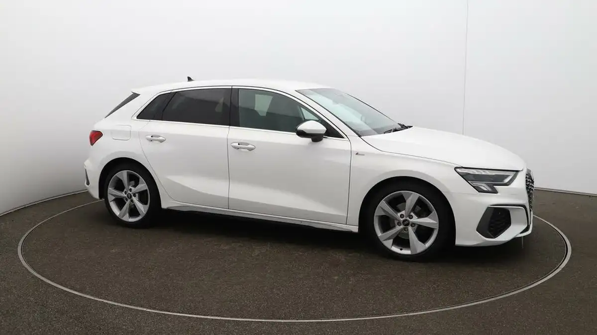 2022-audi-a3-15-35-tfsi-s-line-sportback-5d-tronic-big-44