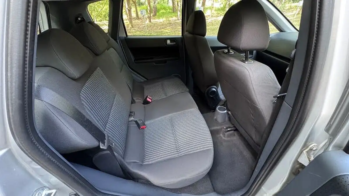 2008-mitsubishi-colt-15td-cz2-big-6