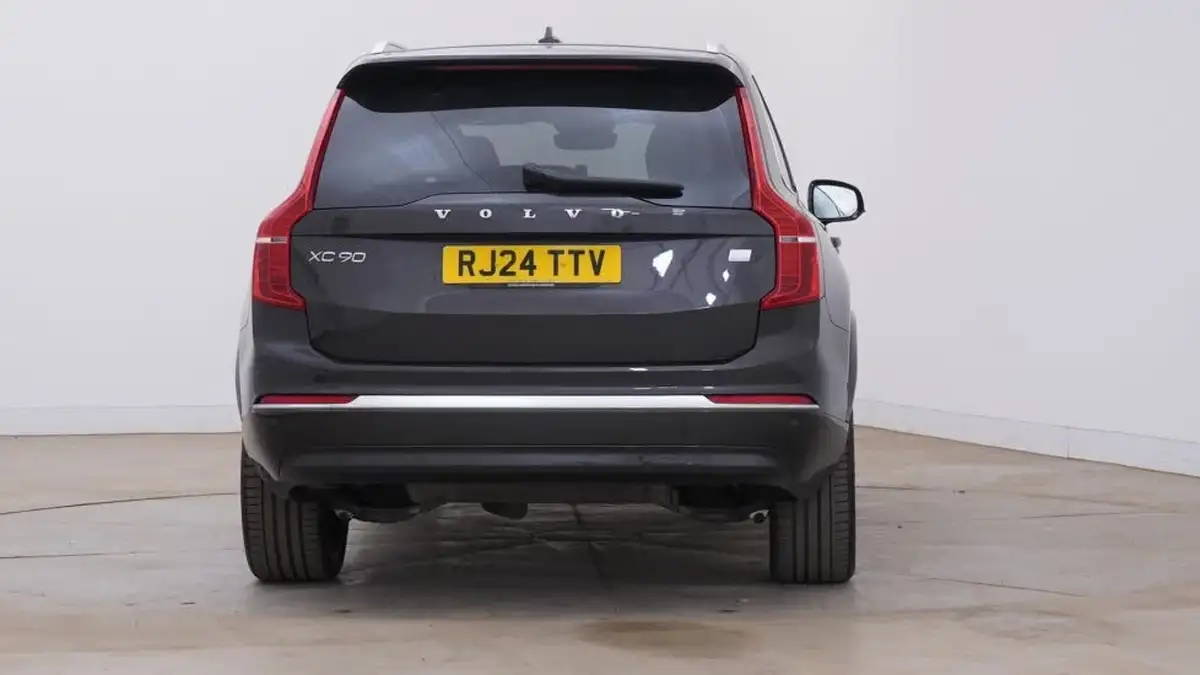 2024-volvo-xc90-20-t8-ultimate-dark-big-3