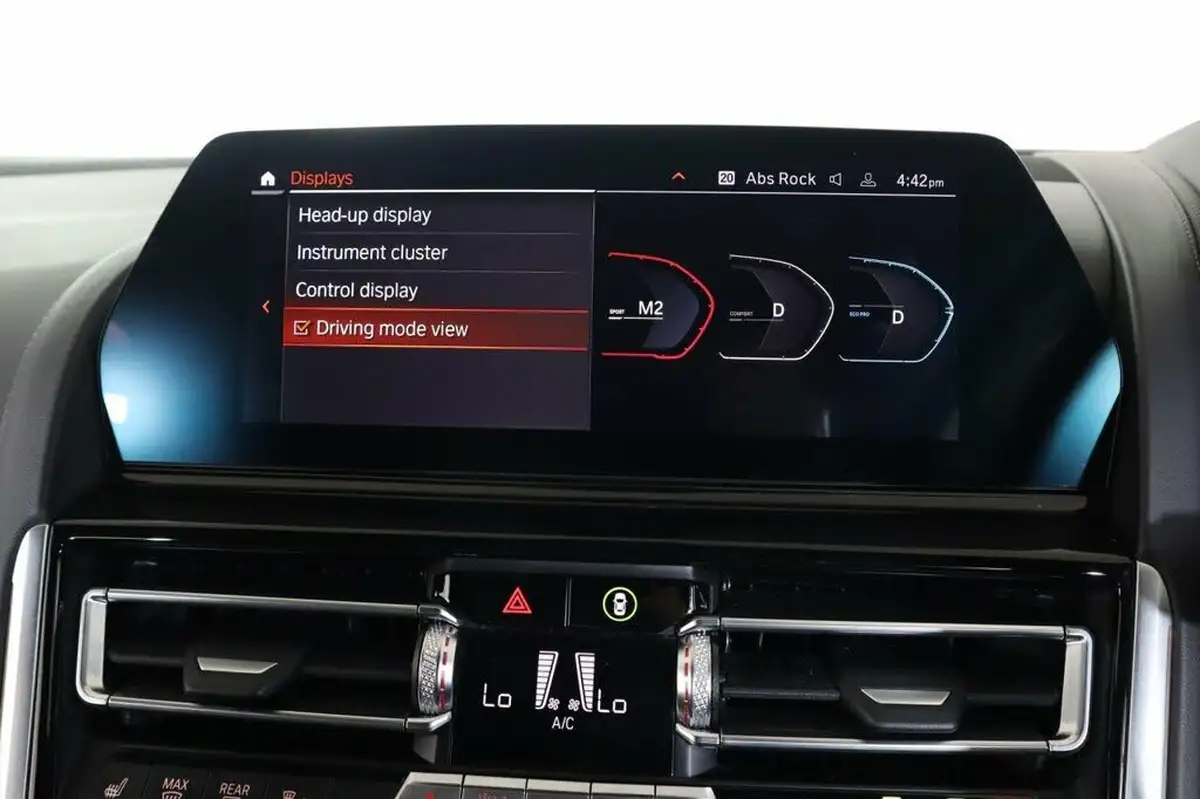 2022-bmw-8-series-30-840i-m-sport-convertible-2d-big-52