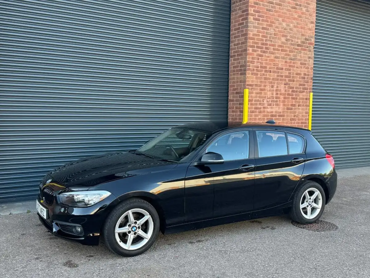 2017-bmw-1-series-15td-116d-eff-dyn-plus-5d-big-11