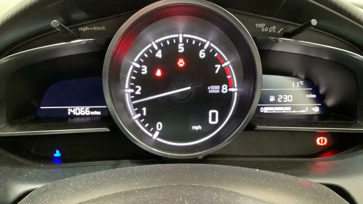 2018-mazda-mazda2-15-gt-sport-nav-115ps-ss-big-11
