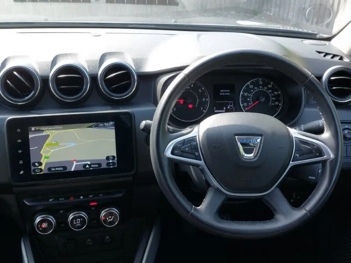 2022-dacia-duster-09-tce-prestige-big-6