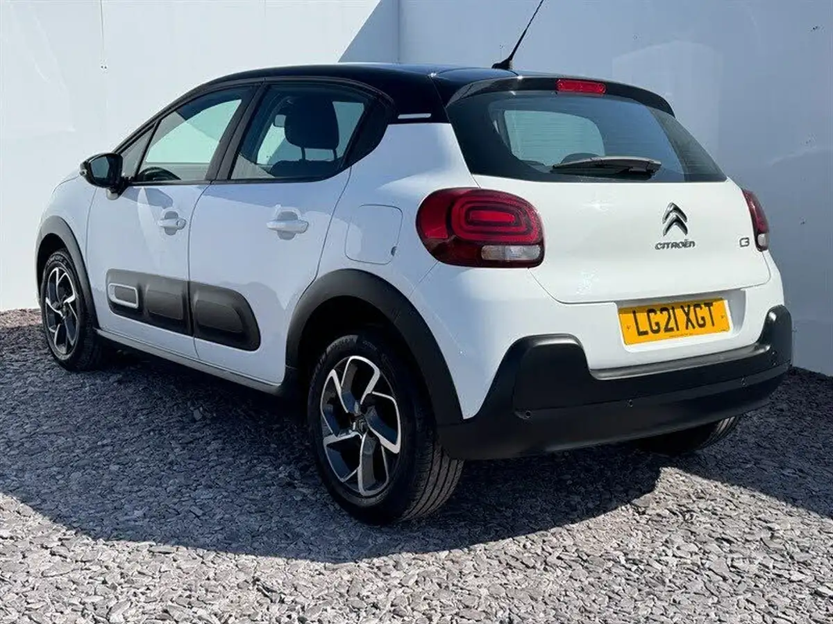 2021-citroen-c3-12-puretech-shine-110ps-eat6-big-6