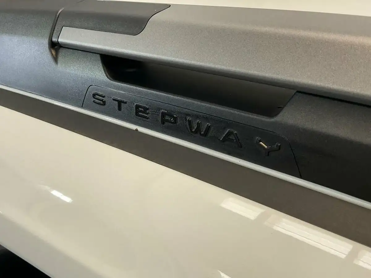 2023-dacia-sandero-stepway-10-tce-expression-90bhp-auto-big-30