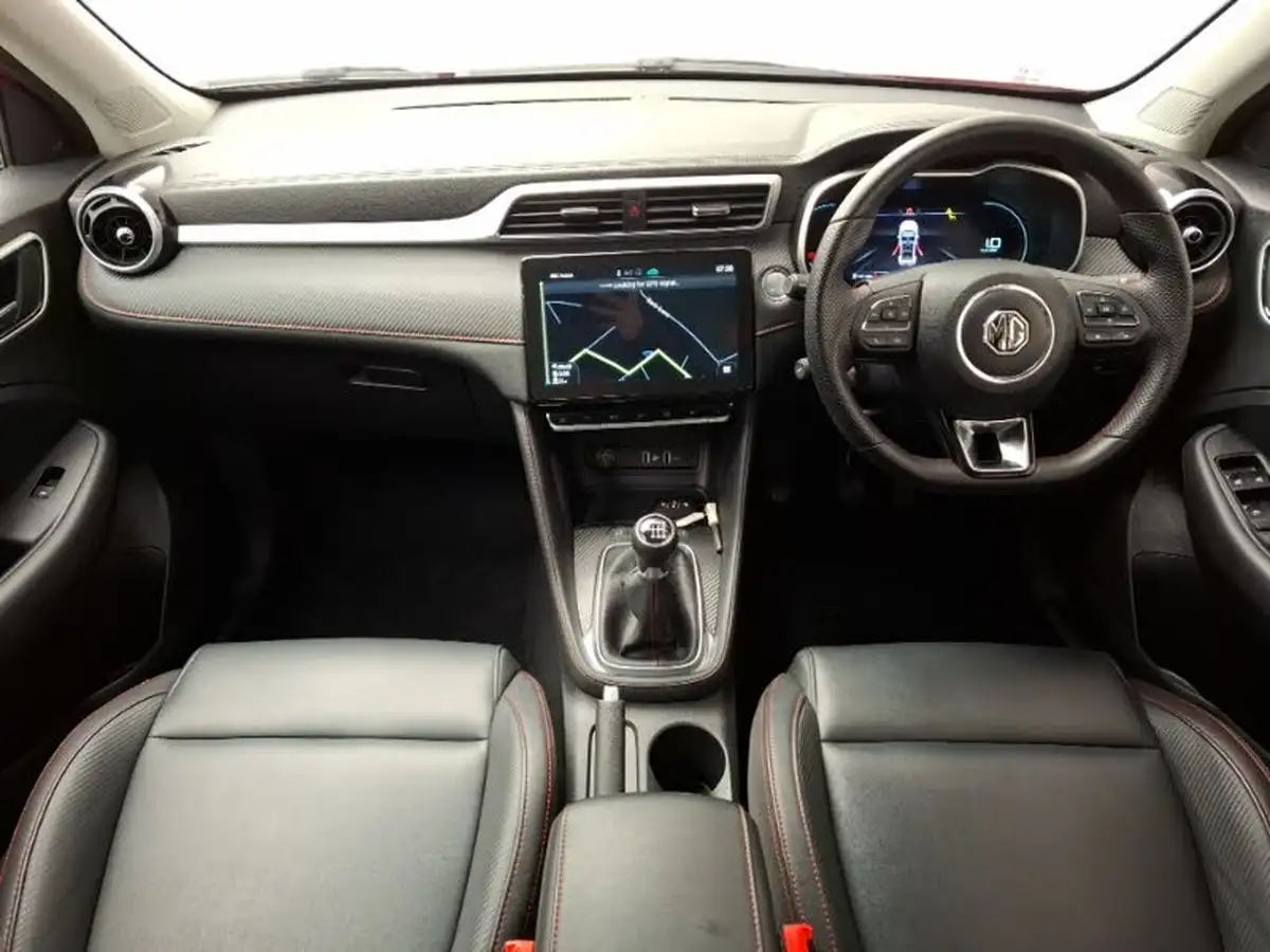 2024-mg-zs-suv-10t-gdi-exclusive-big-2