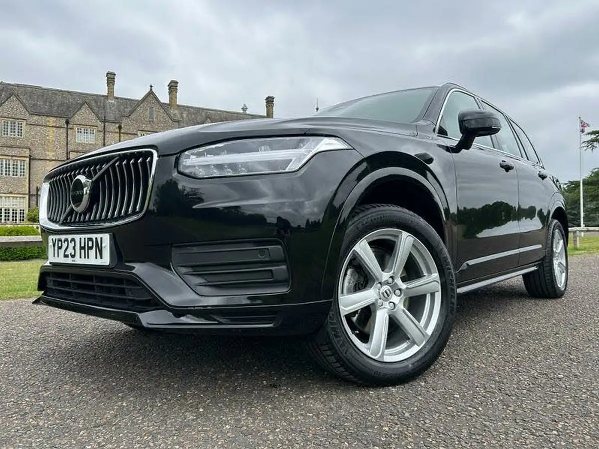 2023-volvo-xc90-20-b5-core-big-26