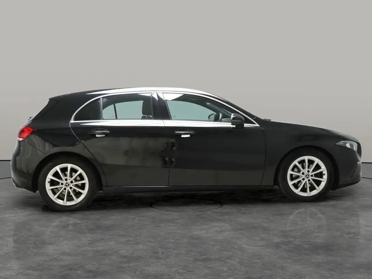 2020-mercedes-benz-a-class-15d-a180d-sport-executive-hatchback-5d-7g-dct-big-10