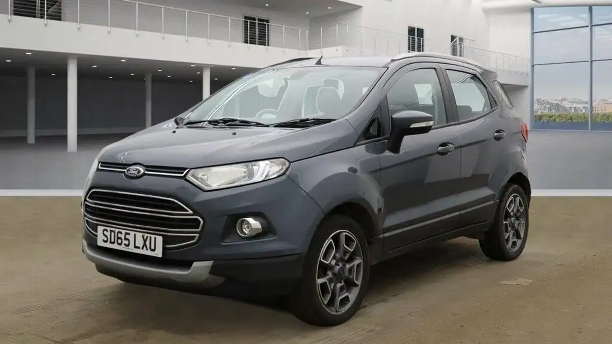 2015-ford-ecosport-10-titanium-t-big-7