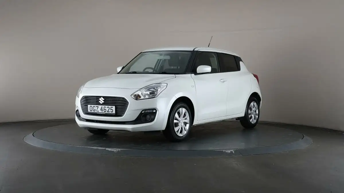 2019-suzuki-swift-12-dualjet-attitude-big-41