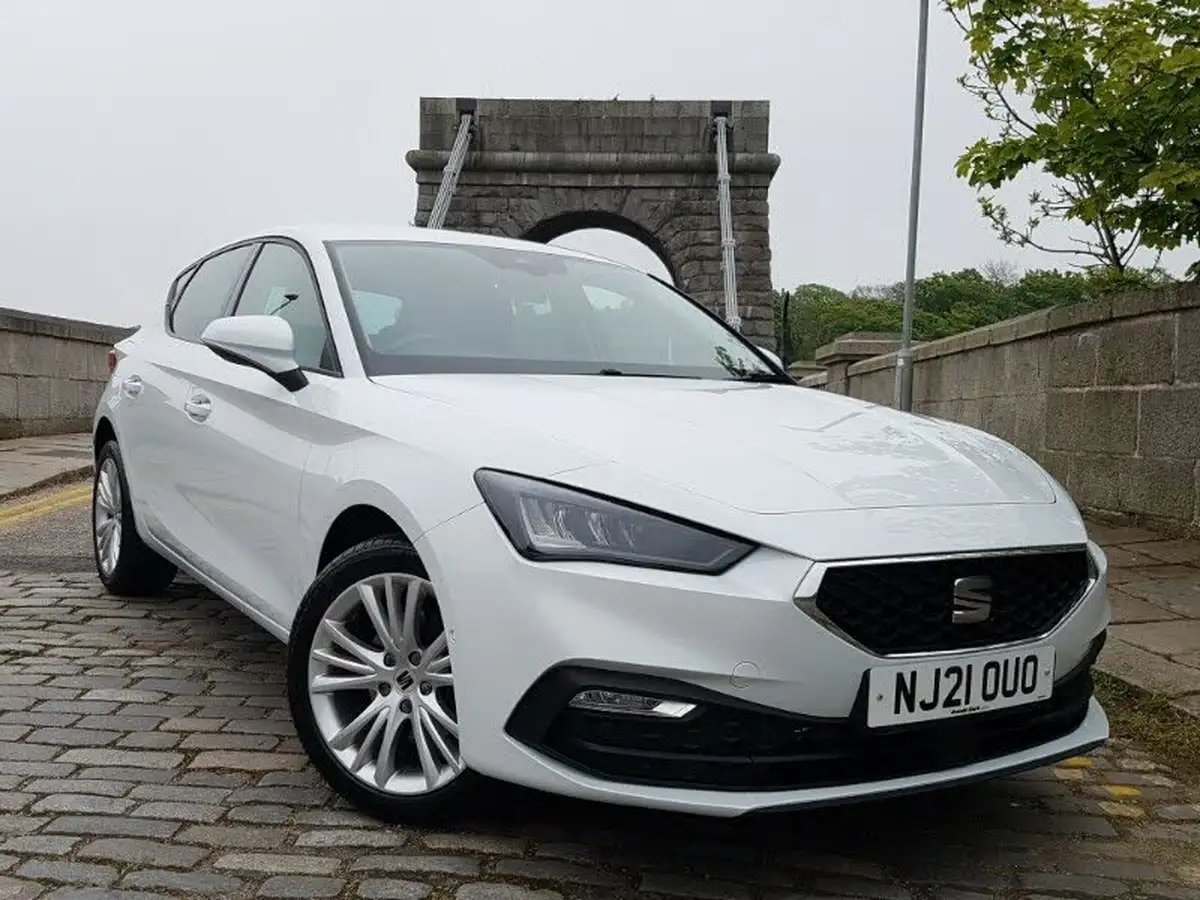 2021-seat-leon-10-tsi-evo-se-dynamic-hatchback-big-0