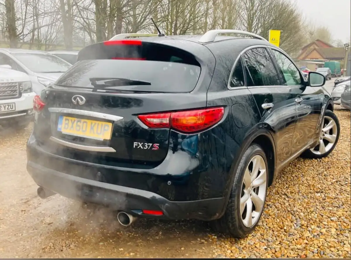2010-infiniti-fx-37-gt-premium-big-5