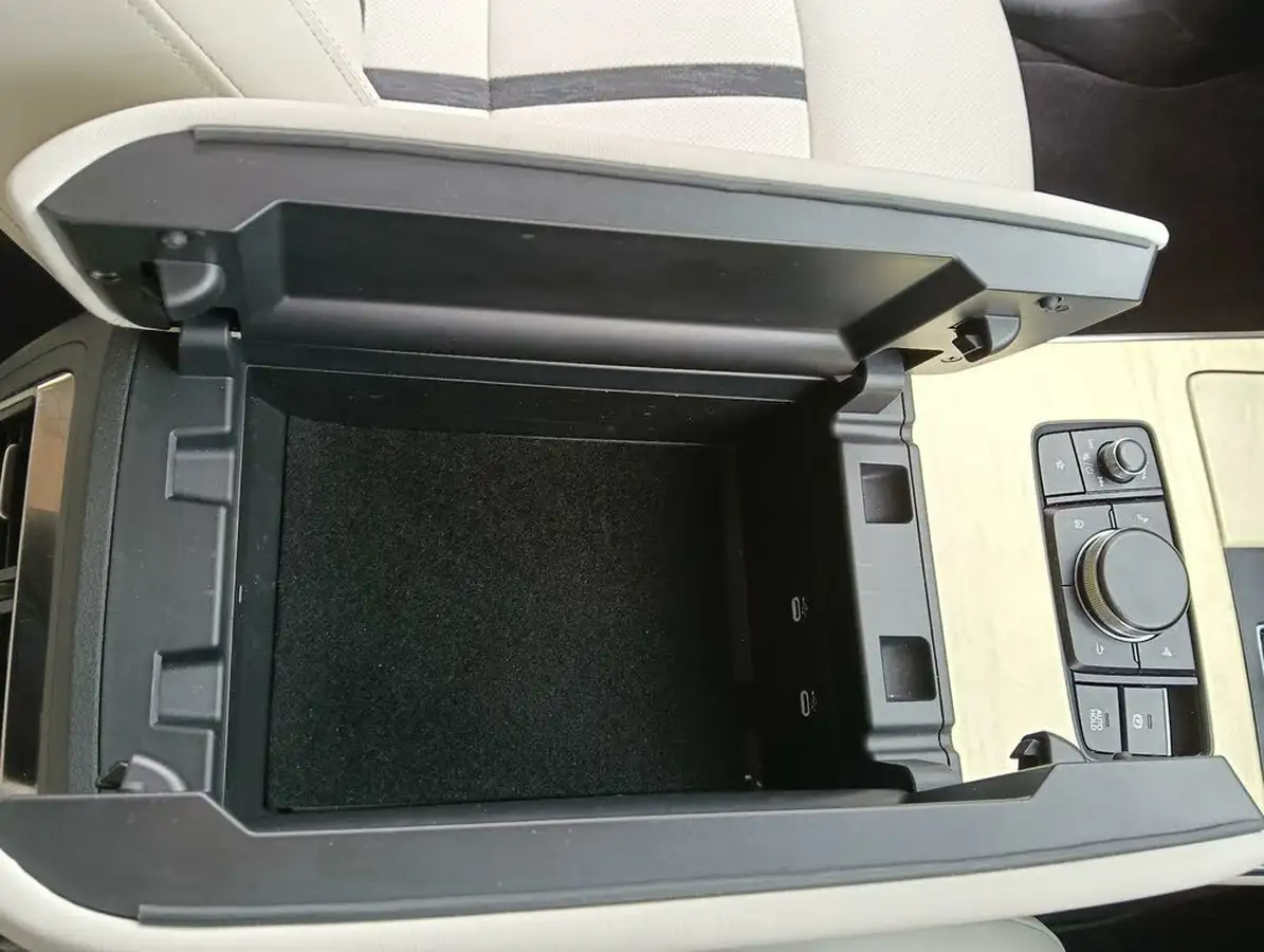 2022-mazda-cx-60-25-e-skyactiv-takumi-big-57