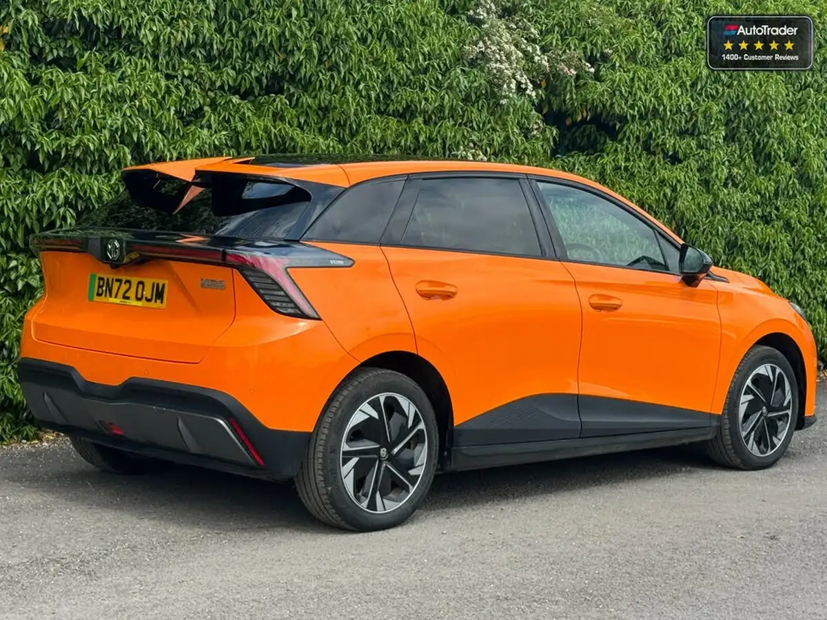 2022-mg-mg4-e-trophy-ev-big-2