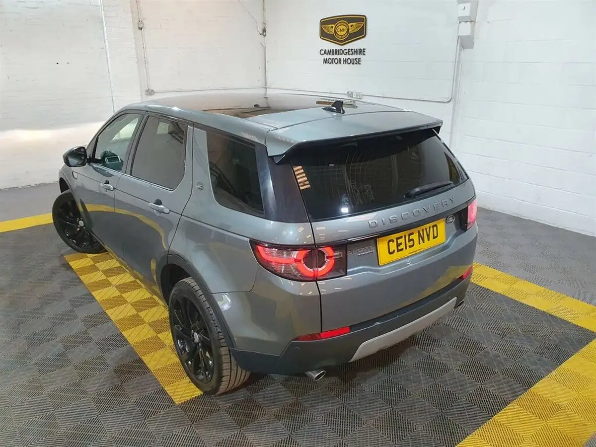 2015-land-rover-discovery-sport-22td-hse-awd-auto-big-12