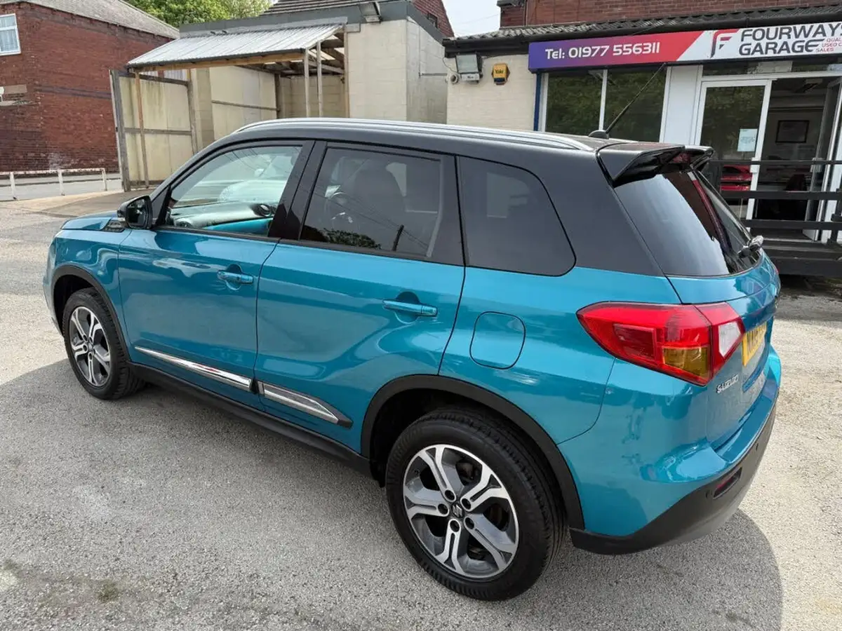2015-suzuki-vitara-16-sz5-allgrip-urban-pack-big-6