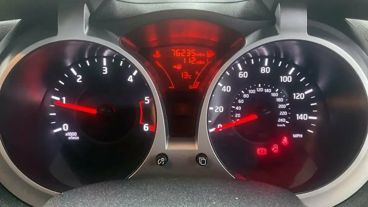 2015-nissan-juke-15dci-acenta-premium-ss-big-6