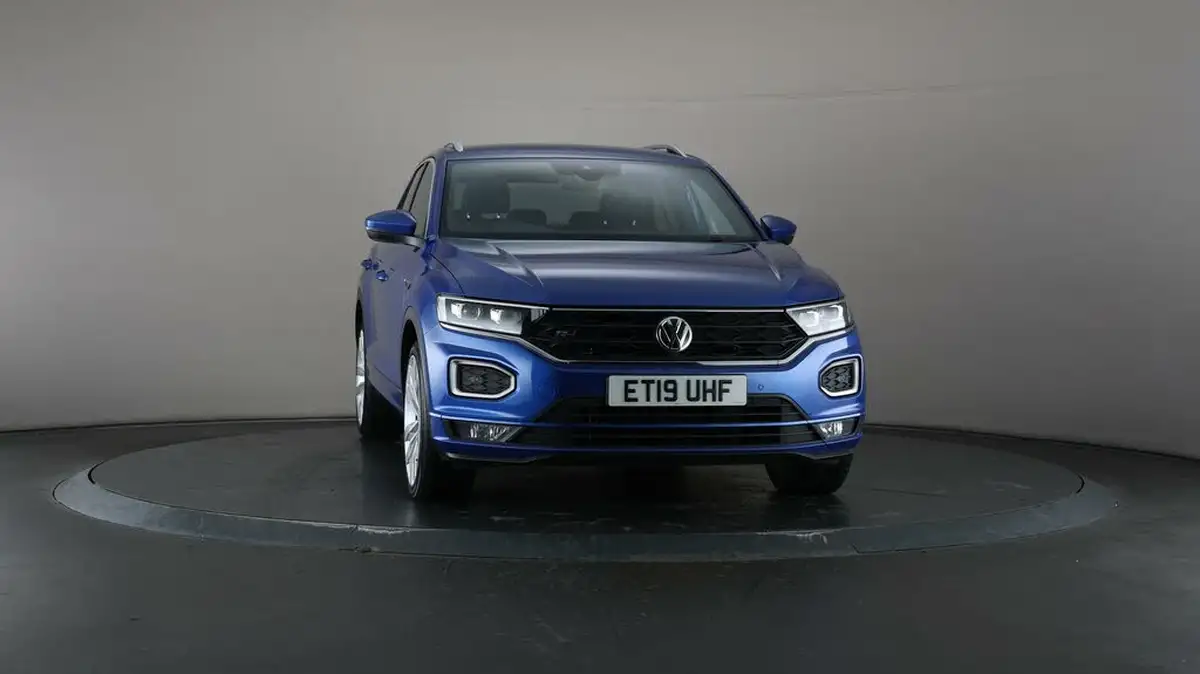 2019-volkswagen-t-roc-16tdi-r-line-big-48