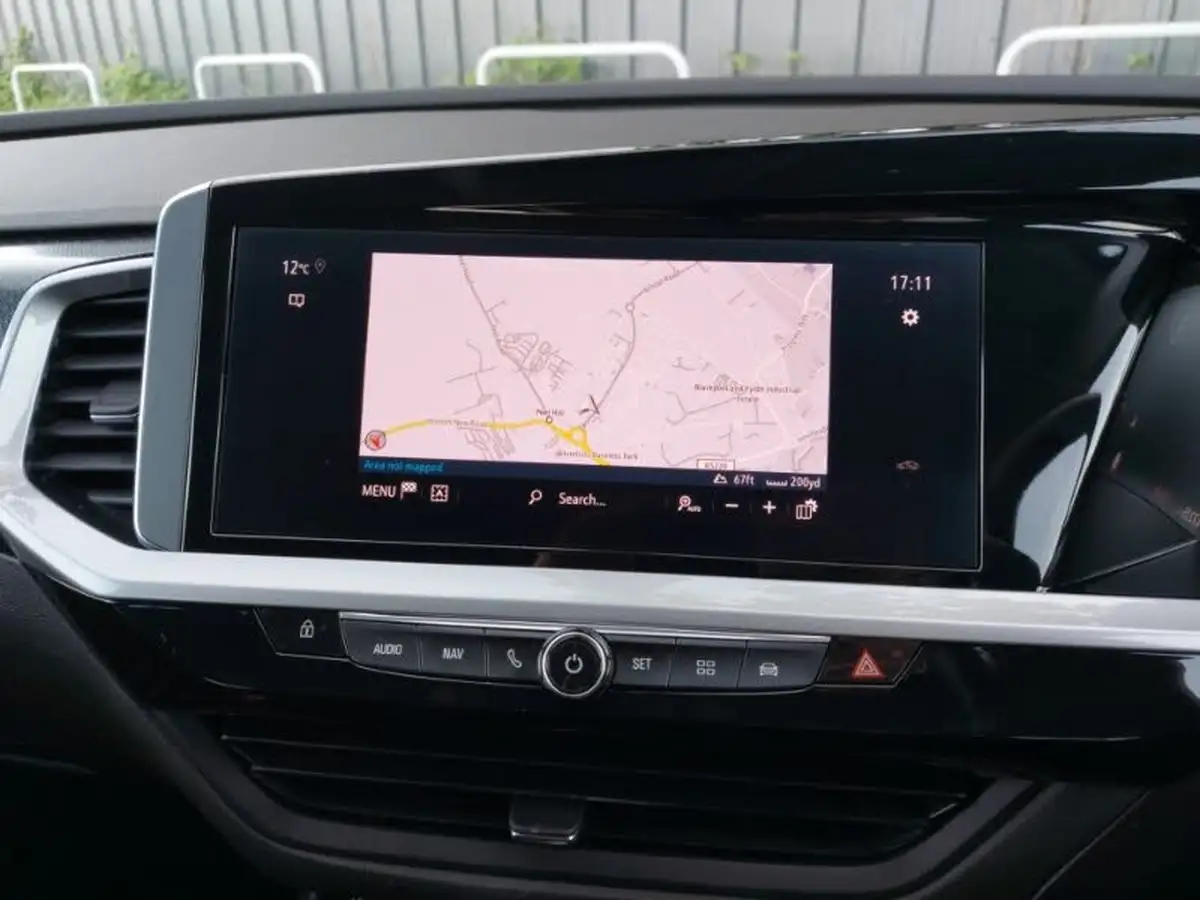 2022-vauxhall-grandland-12-gs-line-auto-big-10